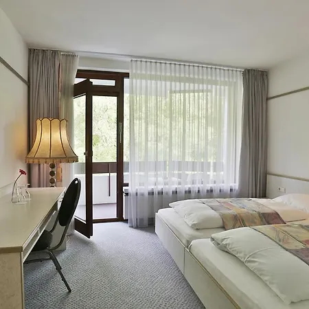 Kronen Hotel 3*